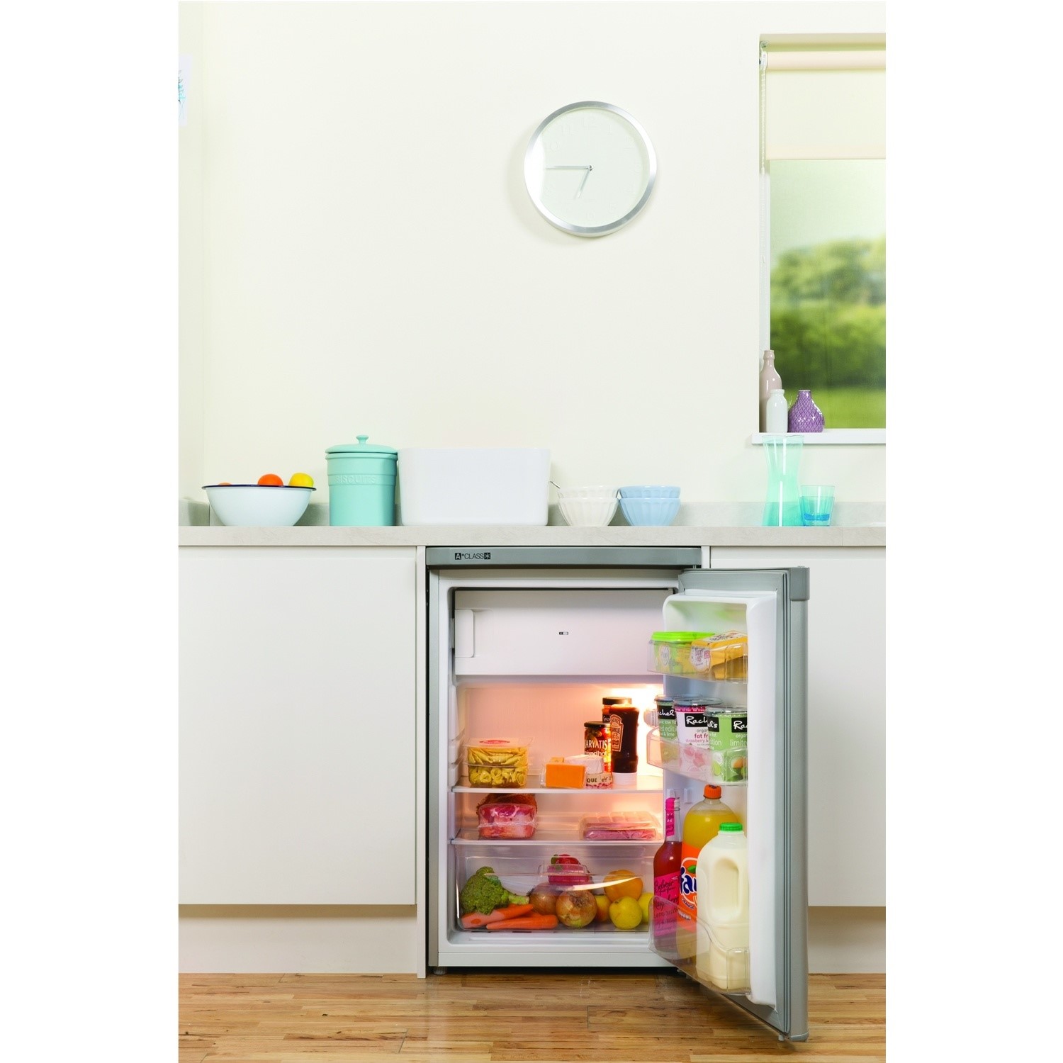 GRADE A2 Indesit TFAA10S 45cm Wide Freestanding Under Counter Fridge Silver