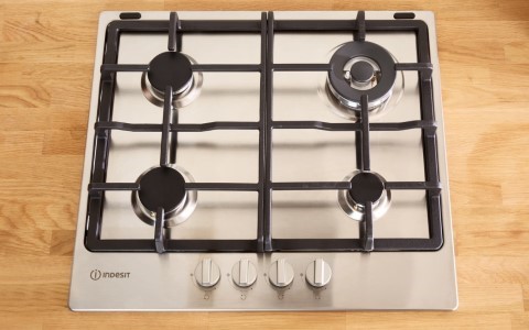 Easy Clean Stainless Steel Base.