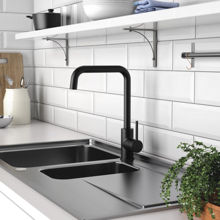 GRADE A1 - Box Opened Enza Elwood Matt Black Single Lever Kitchen Mixer Tap