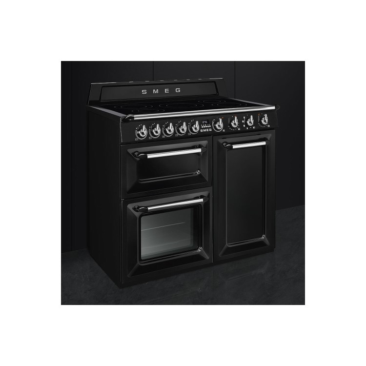 GRADE A2 - Smeg TR103IBL 100cm Victoria Gloss Black Three Cavity Traditional Cooker with Side Opening