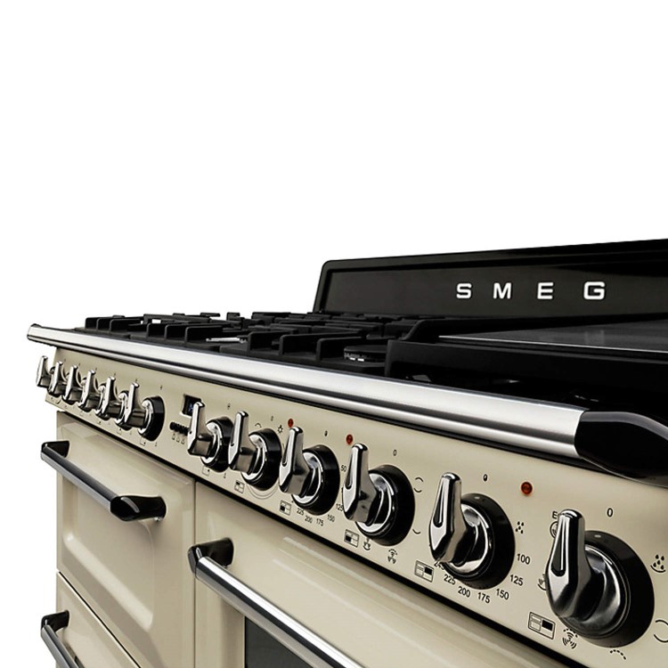 GRADE A2 - Light cosmetic damage - Smeg TR4110P1 Victoria Traditional 110cm Dual Fuel Range Cooker - Cream
