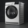 AEG 7000 Series SensiDry&reg; 9kg Heat Pump Tumble Dryer - White