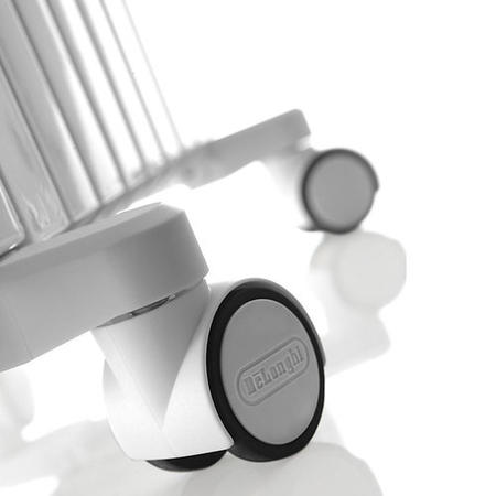GRADE A2 - DeLonghi Dragon 4 TRDS41025E 2.5 kW Oil Filled Radiator with Digital Thermostat and ECO function with 10 years warranty 