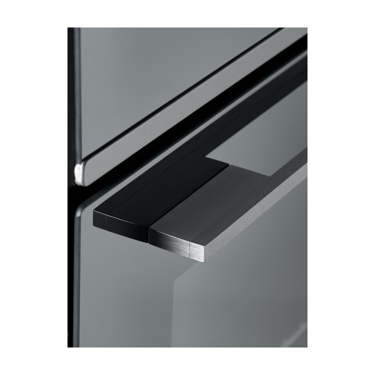 Refurbished Innocenti Echo Single Mirror Glass Built in Electric Oven