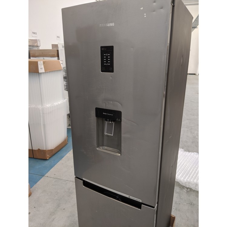 Refurbished Samsung RB31FDRNDSA Integrated 308 Litre 70/30 Frost Free Fridge Freezer