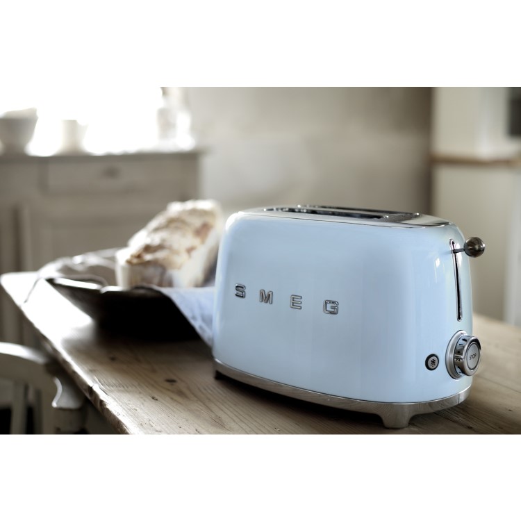Smeg TSF01PBUK 2-Slice Retro Pastel Blue Toaster – Stylish Fast Toasting