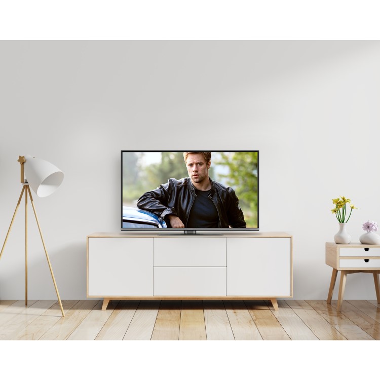 Refurbished Panasonic 32"  720p HD Ready LED Smart TV without Stand