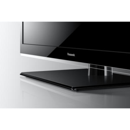 Panasonic TX-L32EM5B 32 Inch Freeview HD LED TV