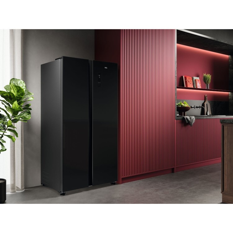 AEG 6000 Series 532 Litre Side-by-Side American Fridge Freezer - Black