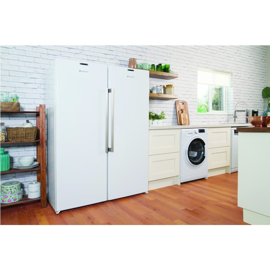 Hotpoint TZUL163PFH 167x60cm 222L Tall Upright Frost Free Freezer