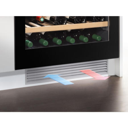 Liebherr UWT1682 Black Built-under Multi Temperature Wine Cabinet