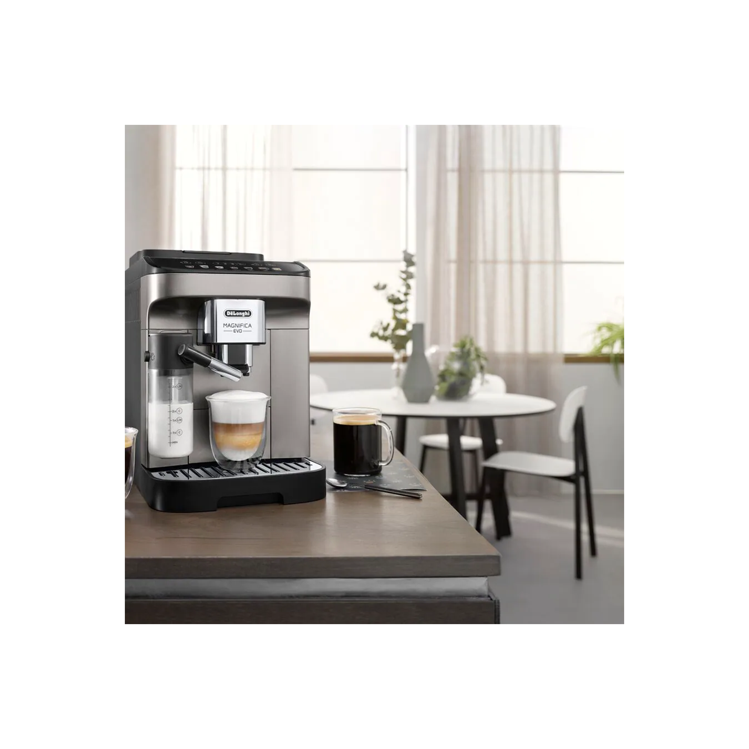 Delonghi Magnifica Evo Automatic Bean to Cup Coffee Machine with Auto