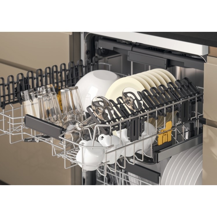 Refurbished 15 Place Freestanding Dishwasher, White, D-rated, MaxiSpace, 6th Sense, PowerClean PRO, Natural Dry