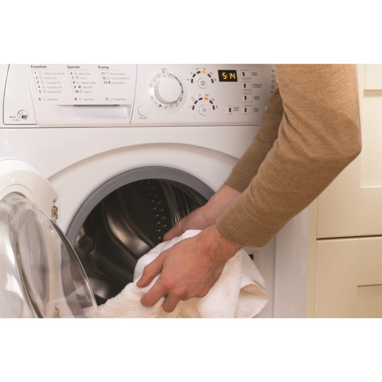 Hotpoint WDF756P White 7kg Wash 4kg Dry Freestanding Washer Dryer 1600rpm