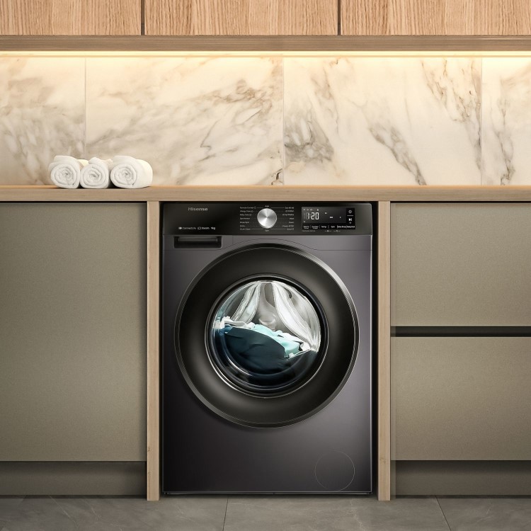 Hisense 3 Series 9kg 1400rpm Washing Machine - Black