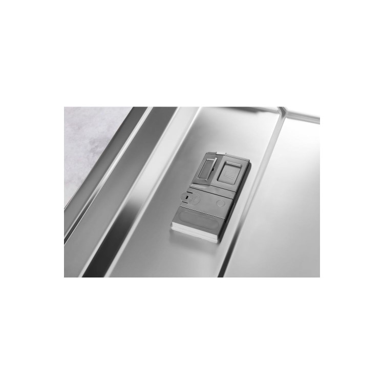 Whirlpool WFO3P33DLUK 14 Place Setting 9.5L Freestanding Full Size Dishwasher - White