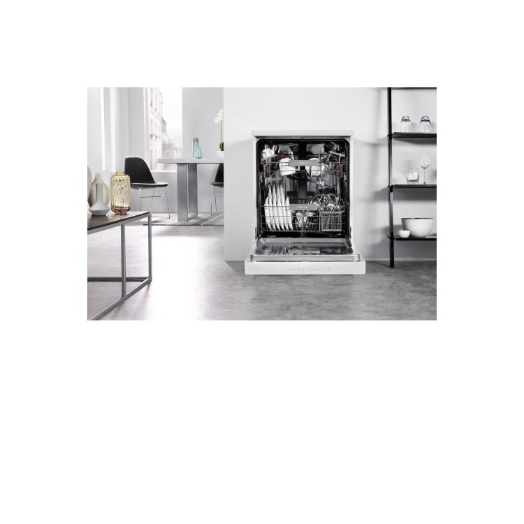 Whirlpool WFO3P33DLUK 14 Place Setting 9.5L Freestanding Full Size Dishwasher - White