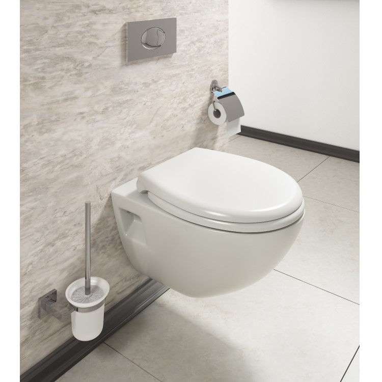 GRADE A1 - Round Wall Hung Toilet with Soft Close Seat