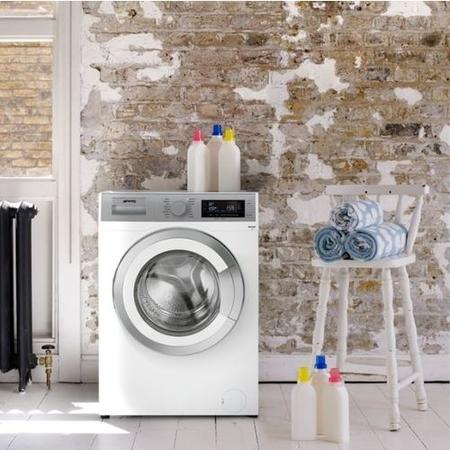 Smeg WHT814LUK 8kg 1400rpm Freestanding Washing Machine - White