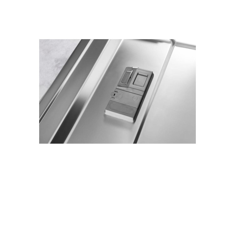 Whirlpool WIC3C23PEFUK 14 Place Setting 9.5L Integrated Full Size Dishwasher - Silver