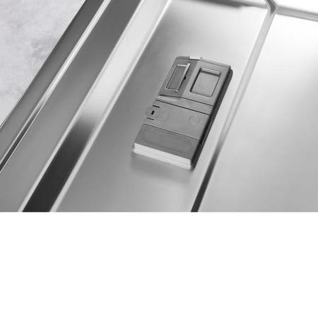 GRADE A1 Whirlpool Supreme Clean WIO3O33DEL 14 Place Fully