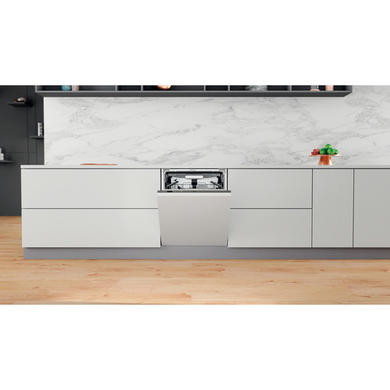 Whirlpool 14 Place Settings Fully Integrated Dishwasher