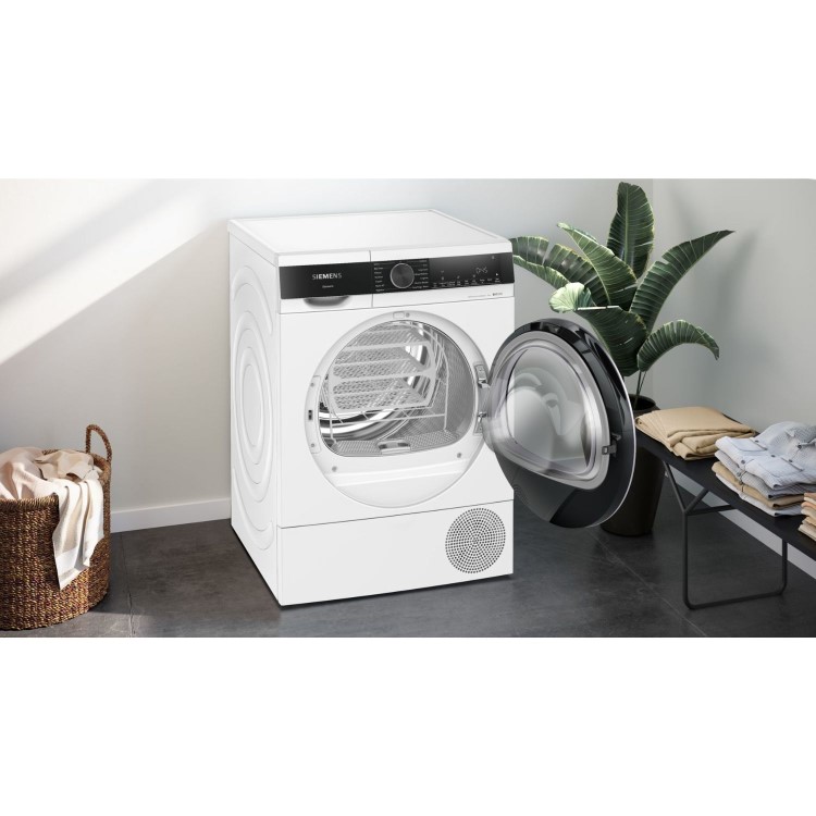 Siemens iQ500 9kg Heat Pump Tumble Dryer - White