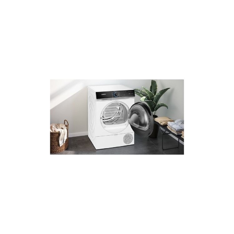 Siemens iQ700 9kg Heat Pump Tumble Dryer - White