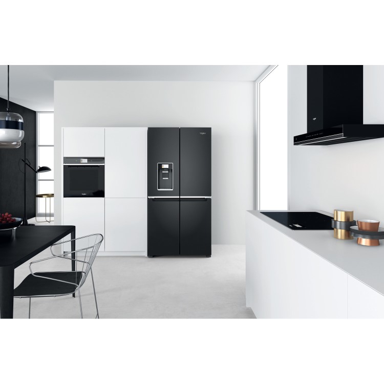 Whirlpool 554 Litre Side-By-Side American Fridge Freezer - Black