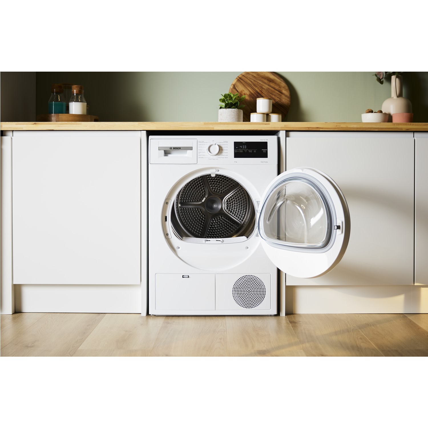 Bosch WTH85225GB Series 4 8kg Heat Pump Tumble Dryer - White Bosch WTH85225GB Series 4 8kg Heat Pump Tumble Dryer - White