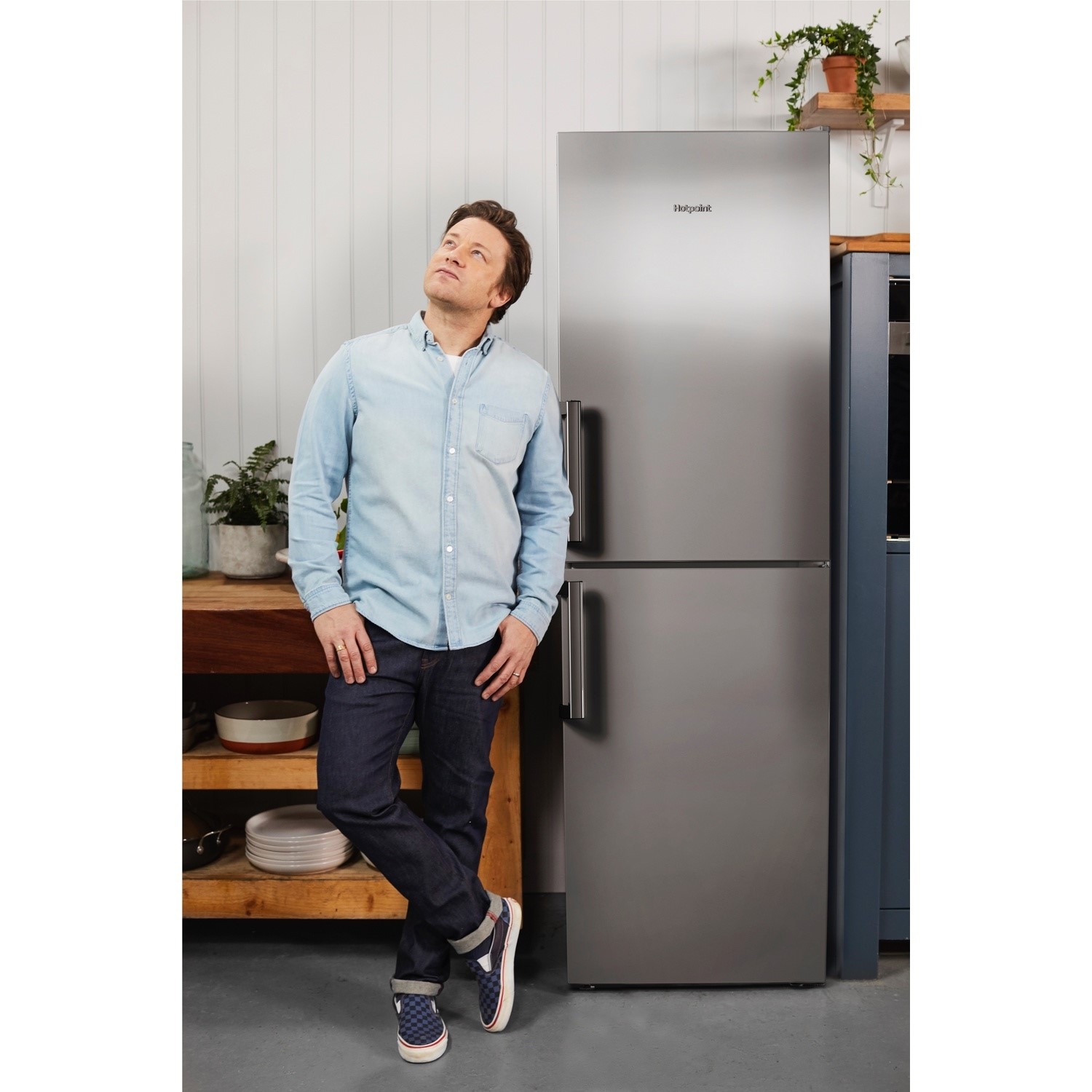 Hotpoint Xeco85t2igh Eco 189x60cm 327l Frost Free Freestanding Fridge Freezer Graphite Appliances Direct