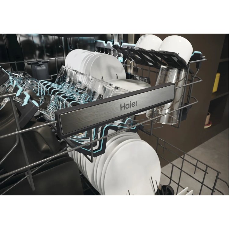 Refurbished Haier Series 3 Freestanding Dishwasher - Stainless steel