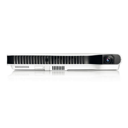 Casio XJ-A131 XGA 2000 Lumens DLP Projector