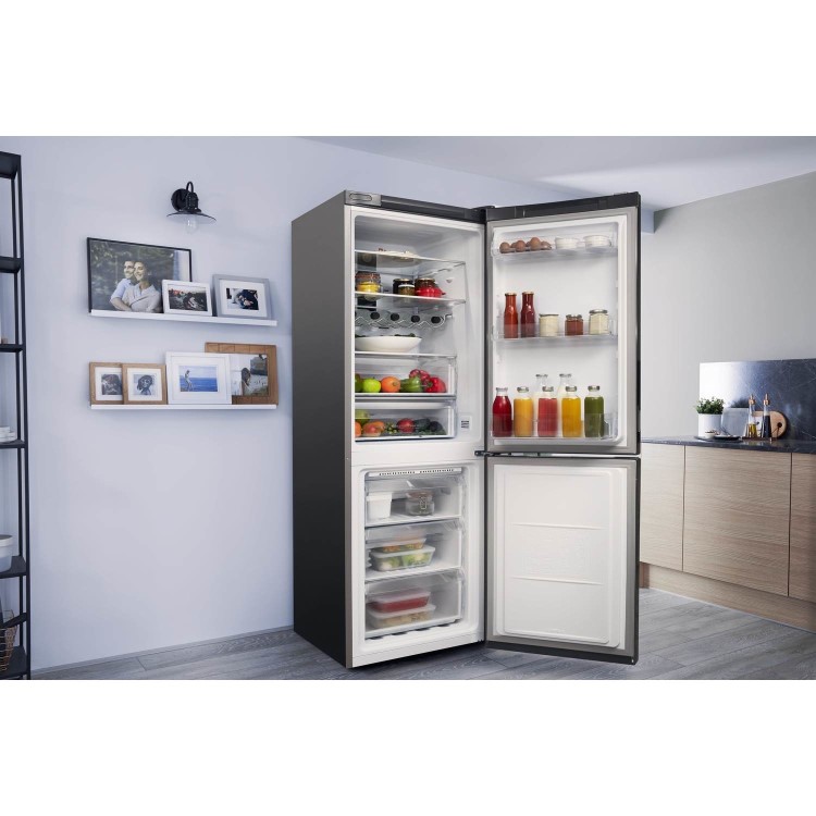HOTPOINT XUL8T2ZXOV 338 Litre Freestanding Fridge Freezer 60/40 Split Frost Free A++ Energy Rating 60cm Wide - Silver