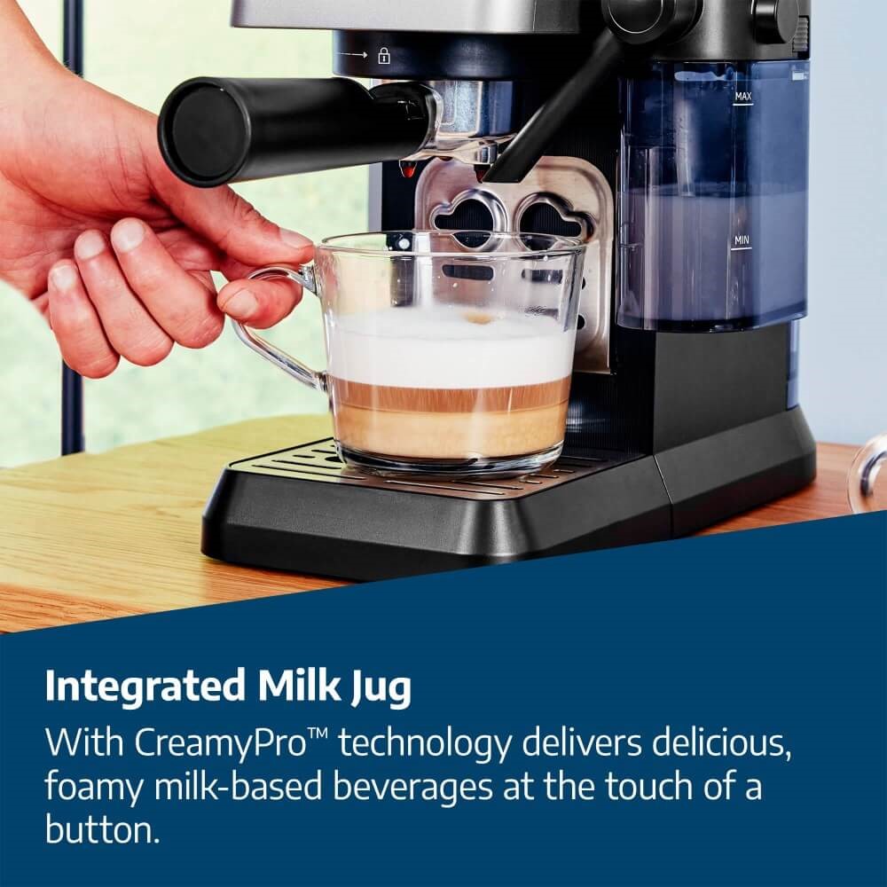 integrated milk jug.