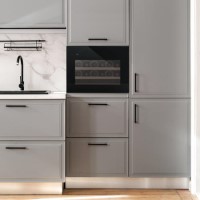 Refurbished electriQ eiQ45WINEBG In Column 28 Bottle  Wine Cooler Black