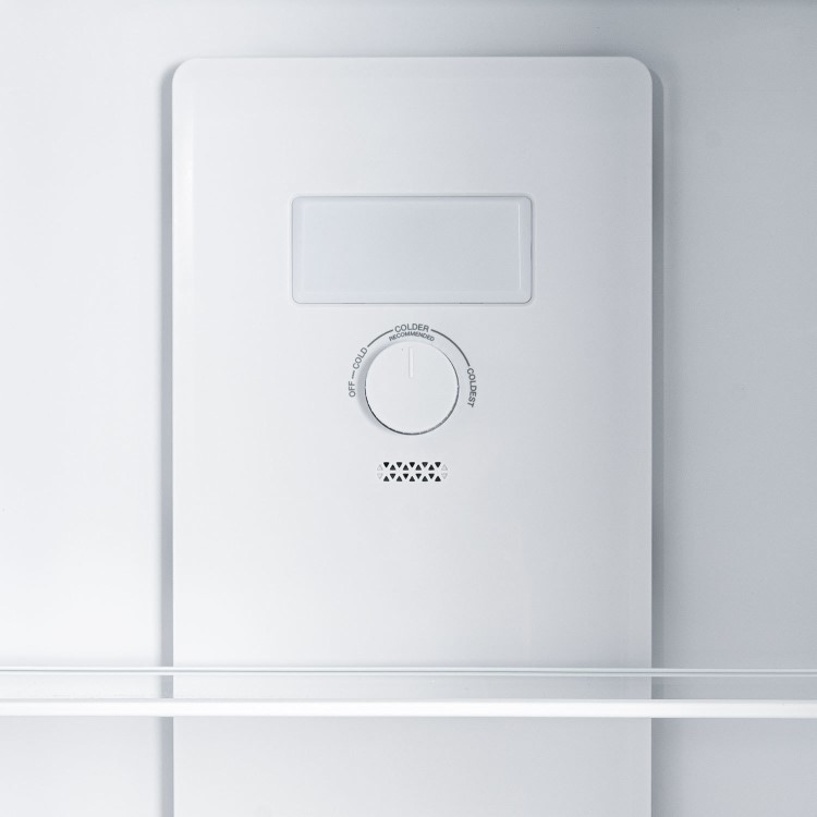 electriQ No Frost 247 Litre 50/50 Freestanding Fridge Freezer – White