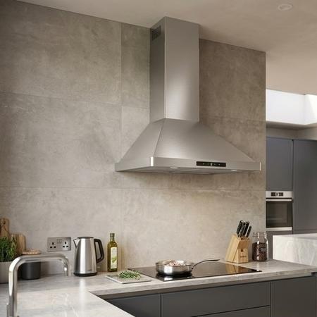 electriQ 60cm Traditional Chimney Cooker Hood with High Extraction Rate - Stainless Steel 