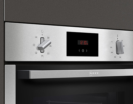 Fan/Fan Assisted/Conventional Ovens.