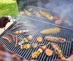 Adjustable charcoal grate.