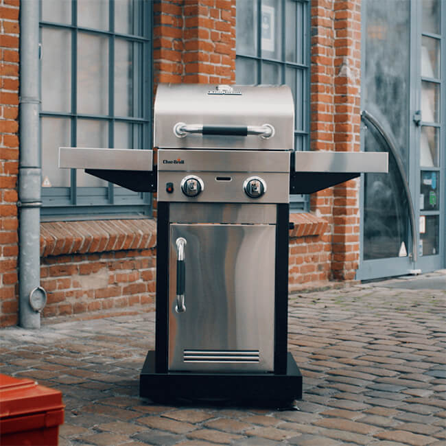 Char-broil Advantage 225S 4 Burner Gas Grill Tru-Infrared BBQ