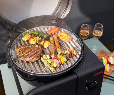 Fast heating times for intense grilling.