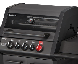 Large enamelled steel cooking hood.