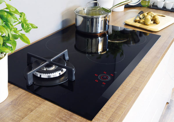 CDA hybrid gas and induction hob