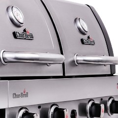 Dual header gas grill.