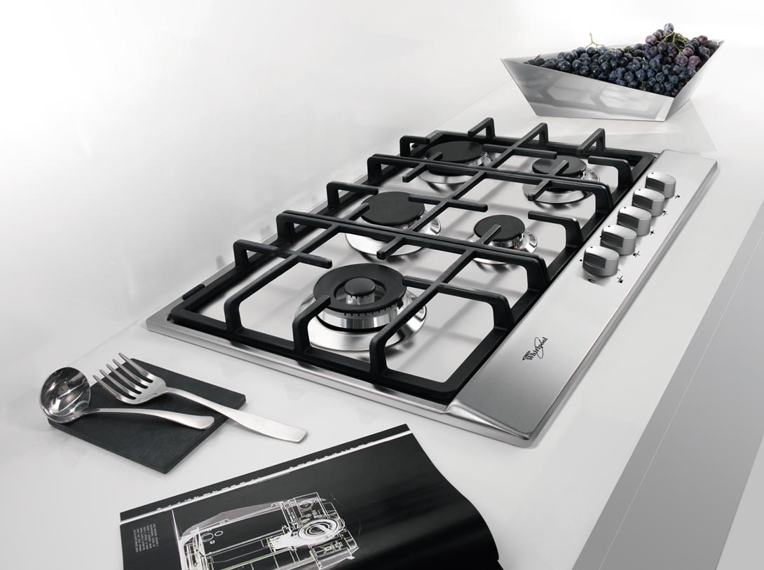 AKR318IX full view of gas hob