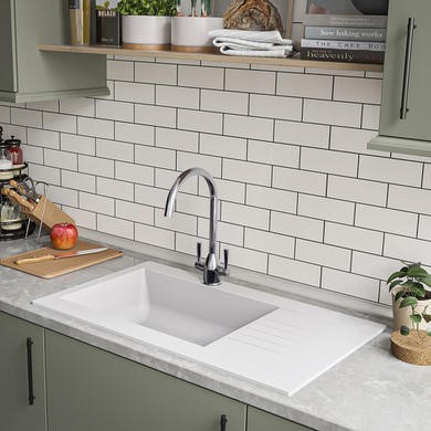 ONLY OPENED - Single Bowl White Composite Kitchen Sink with Reversible Drainer - Essence