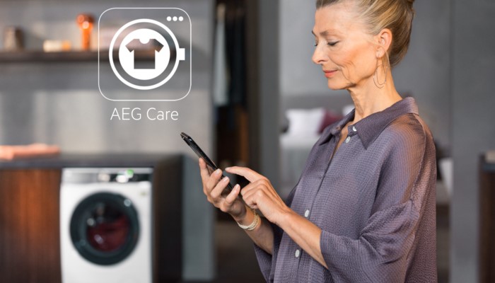 AEG 8000 Powercare UniversalDose Washing Machine.