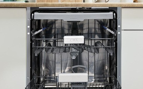 Adjustable Upper Basket and Cutlery Tray.