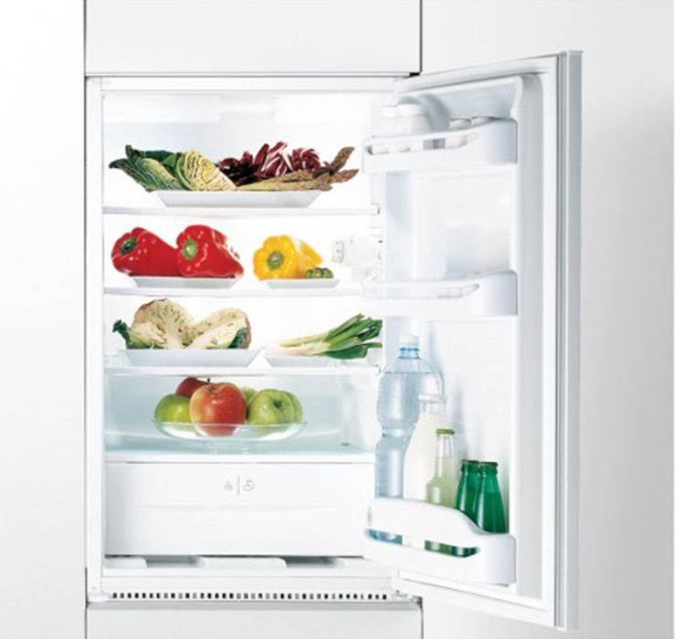 Indesit INS1612 Incolumn Integrated Fridge Appliances Direct